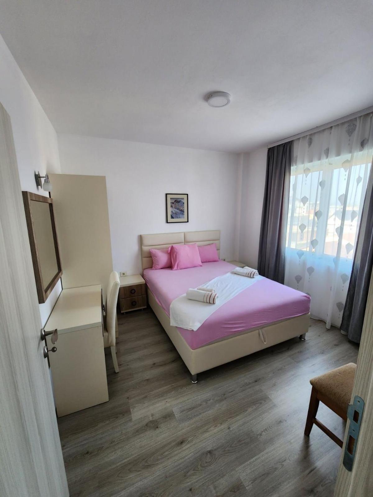 Apartment Flora Bregvija Екстер'єр фото